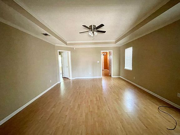 4th image of 4147 Hamilton Cir