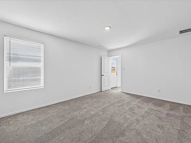1314 Lady Yoli St — Photo 22