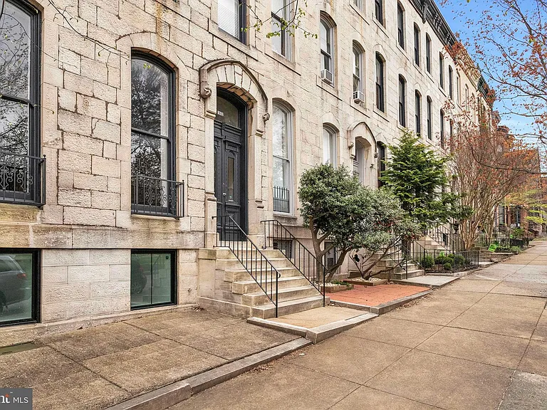 1602 Park Ave #3F — Photo 1