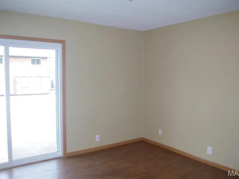 305 Baltes Dr #C — Photo 12