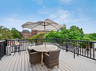 130 Everett St FLOOR 3, Boston, MA 02128