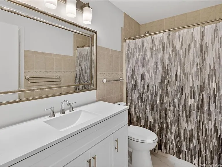 2 Lake Vista Trl #107 — Photo 25