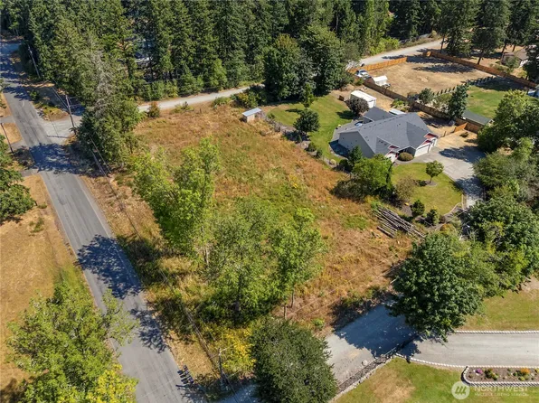 11804 214th Street E, Graham, WA 98338
