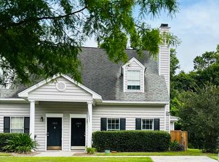 1308 Fenwick Plantation Rd, Johns Island, SC 29455