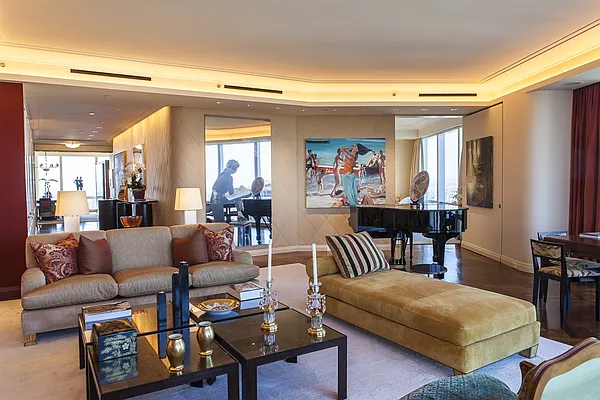 Sold by Corcoran | media 18