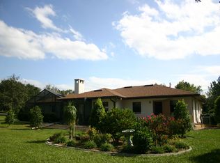 13805 Donovan Ln, Grand Island, FL 32735