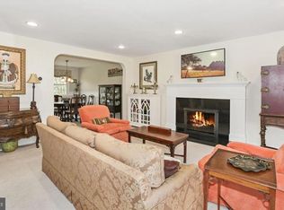 118 Devon Rd, Cinnaminson, NJ 08077