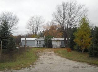10272 Puffer Rd SW, Fife Lake, MI 49633