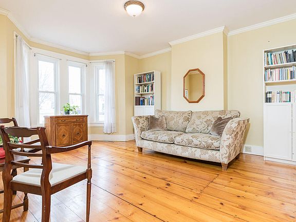 4th image of 5 Nealley St #2
