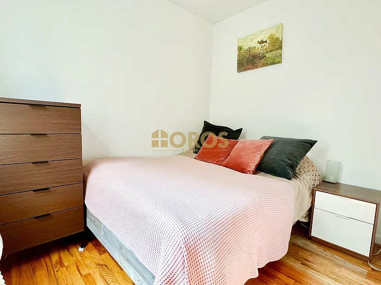 238 E 7th St #14 — Photo 6