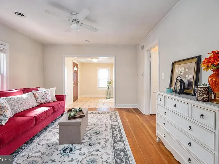7019 Signal Hill Rd — Photo 20