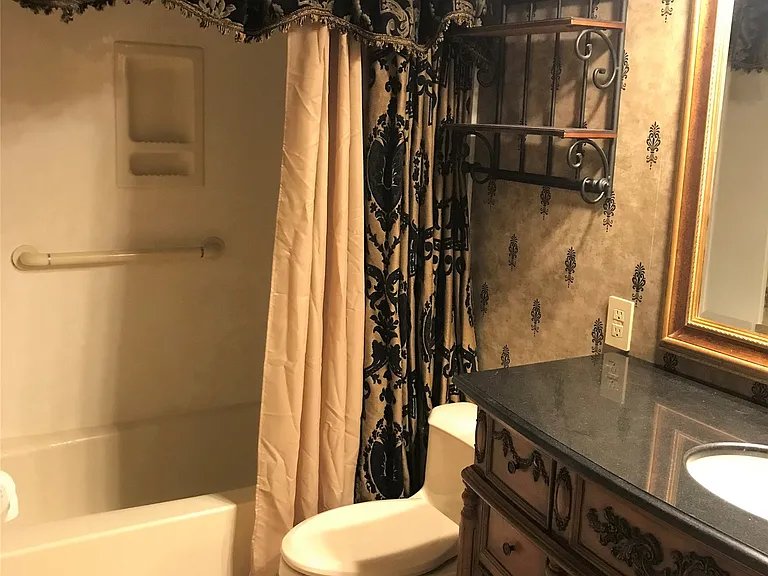 1502 S Boulder Ave #14L — Photo 9