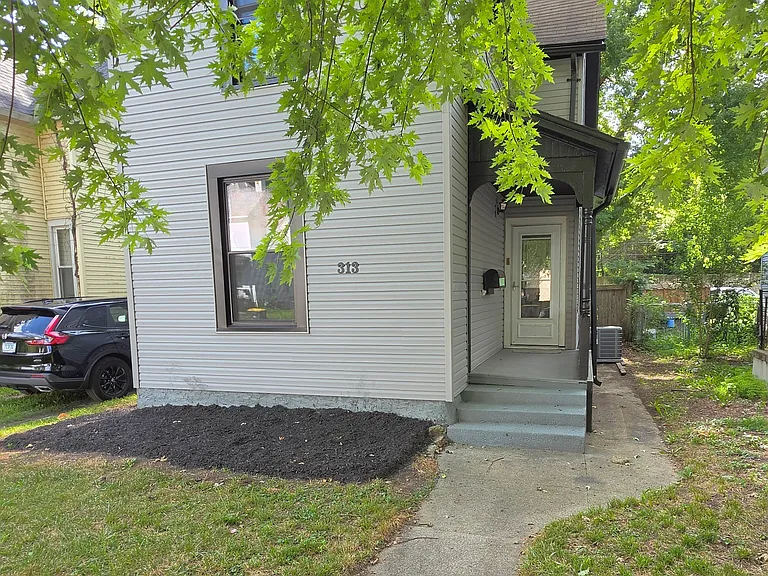 313 Greenwood Ave — Photo 3