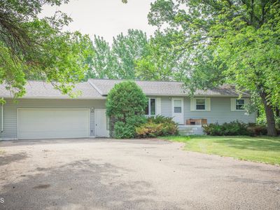 2118 11th Ave SW, Devils Lake, ND, 58301