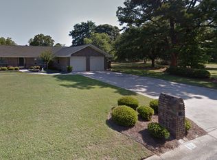 114 Delchamps Dr, Warner Robins, GA 31093