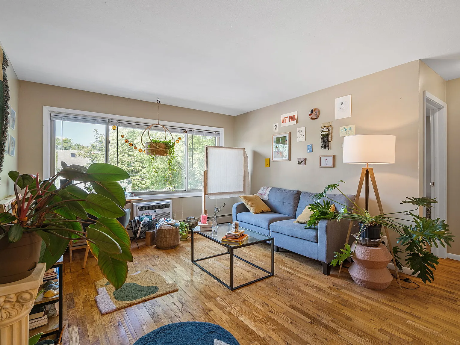 3332 Hennepin Ave — Photo 4