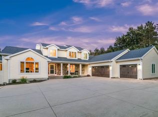 4064 Timber Ln, Cross Plains, WI 53528