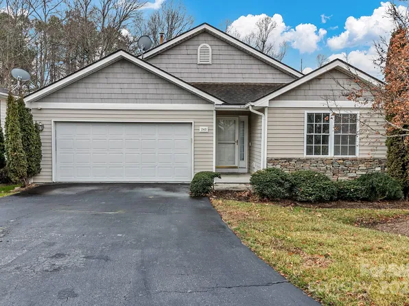 243 Highland Golf Dr, Flat Rock, NC 28731