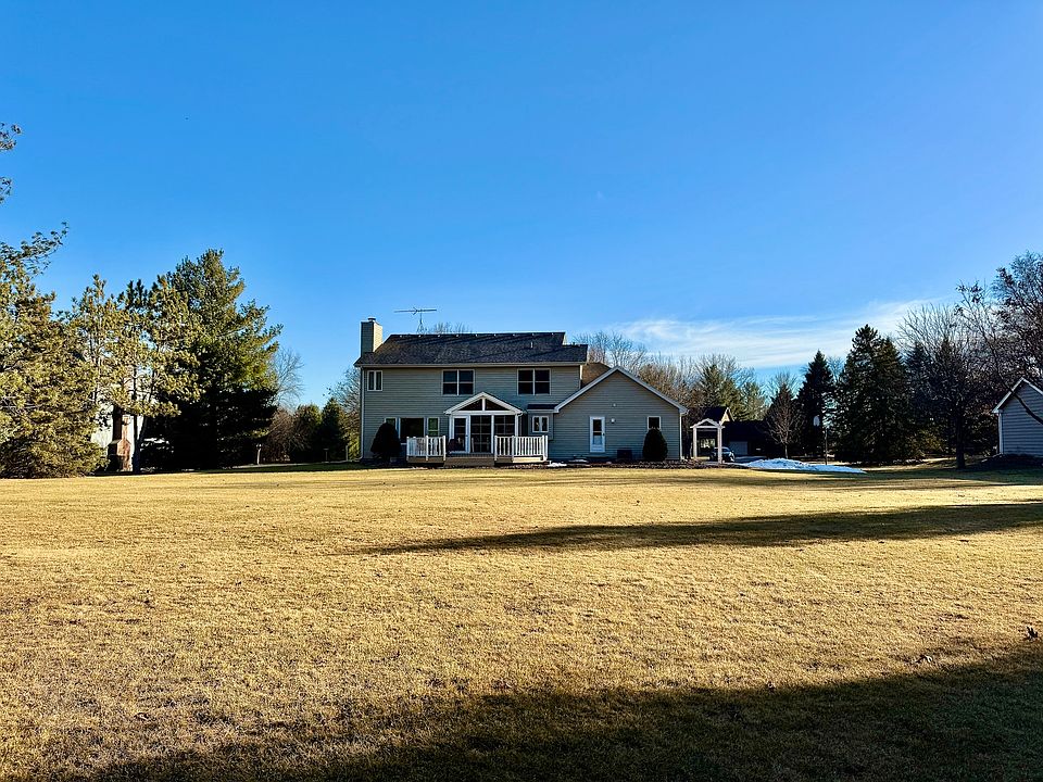 2nd image of 6308 Coachlight Rd