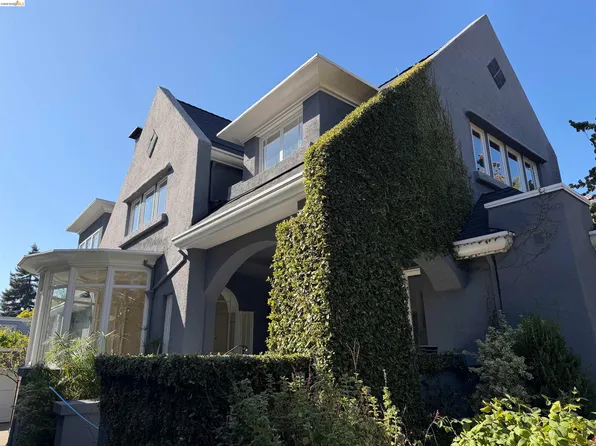 2710 Claremont Blvd, Berkeley, CA 94705