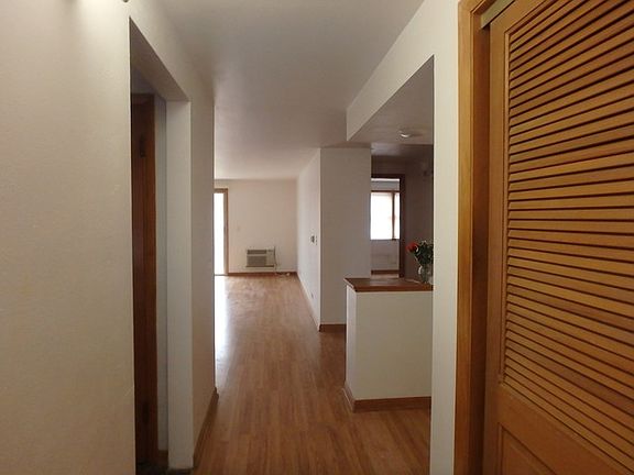 3rd image of 5432 W Windsor Ave APT 2B
