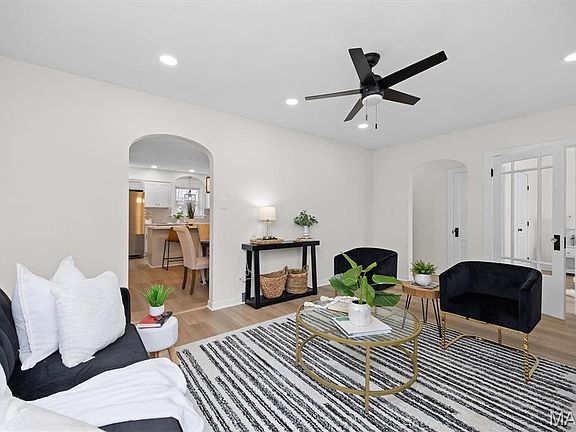 5th image of 1304 Eberhart Ave
