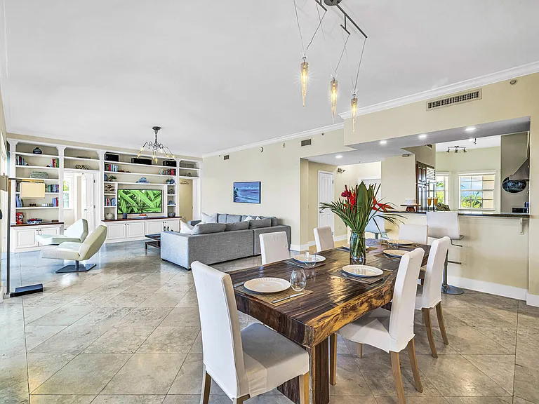Gulfview Dr — Photo 9