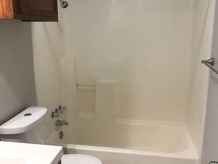 15970 Echo Glen Dr — Photo 16