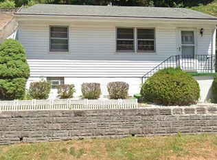 45 Lawrence St, Pittsburgh, PA 15209