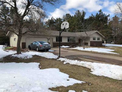 5310 Grassmere Dr, Wisconsin Rapids, WI, 54494