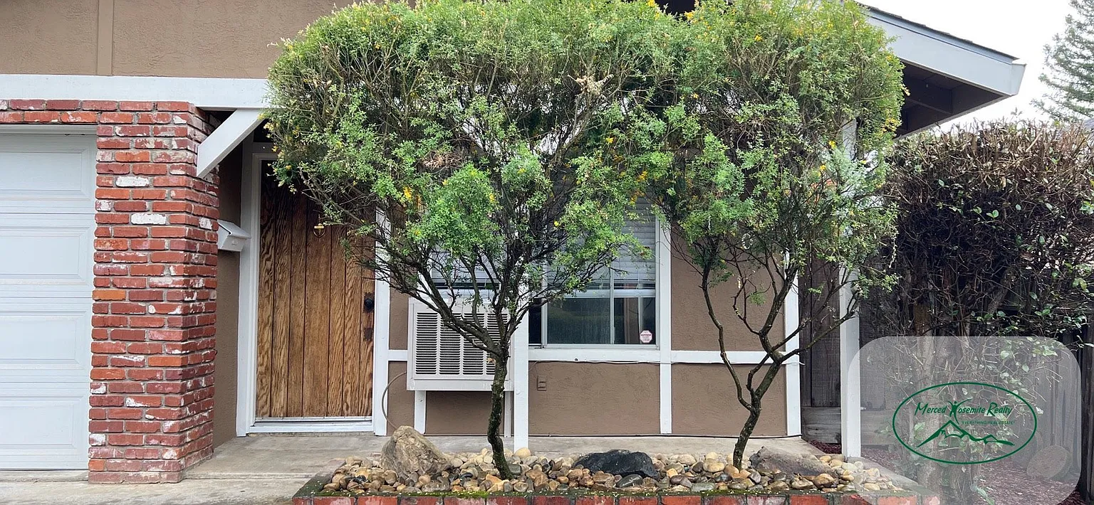 290 W Alexander Ave photo 1