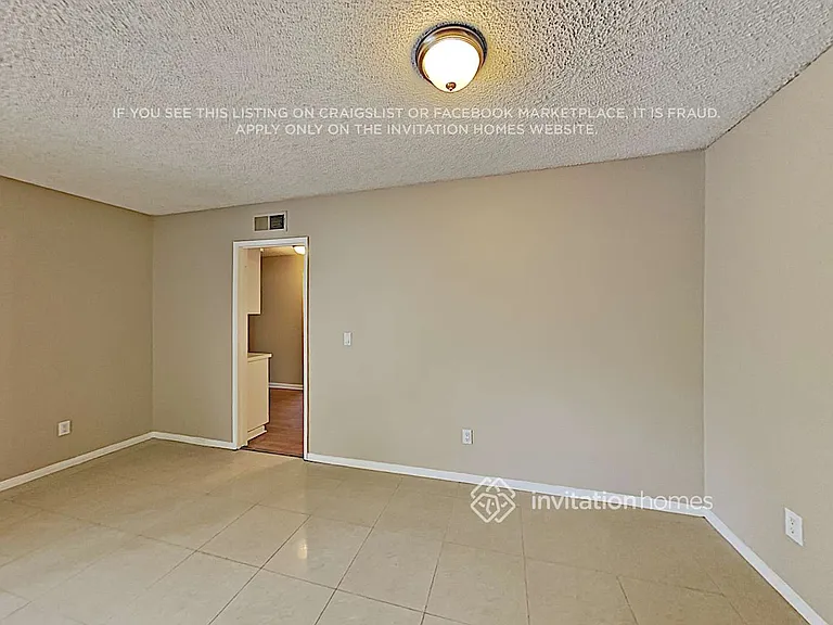 20307 Elkwood St — Photo 8