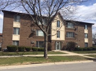 9955 Nottingham Ave APT 1C, Chicago Ridge, IL 60415