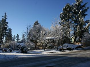 13323 92nd Ave NE, Kirkland, WA 98034