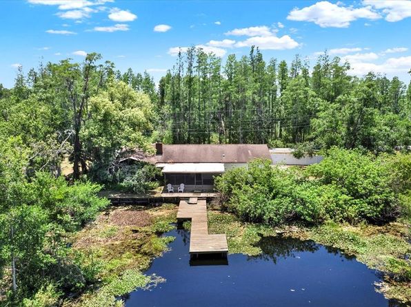 1015 Lorena Rd, Lutz, FL 33548