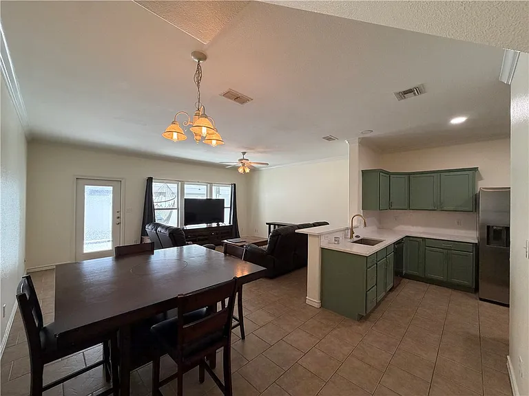 14901 Windward Dr — Photo 7