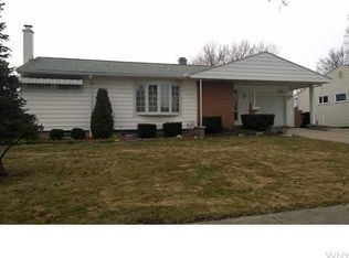 118 Greentree Rd, Tonawanda, NY 14150