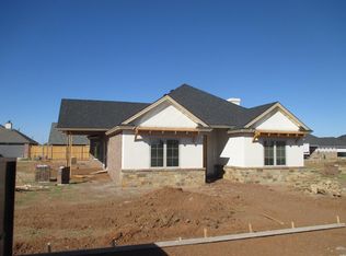 612 Calvin Dr, Wolfforth, TX 79382