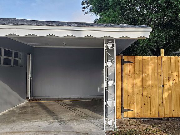 4th image of 4884 Southland Dr