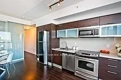 386 Yonge St #2206 — Photo 3
