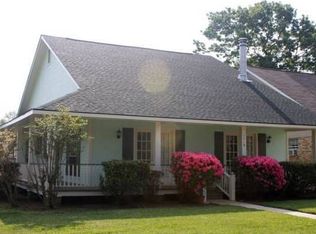 1719 Tallwood Dr, Baton Rouge, LA 70816