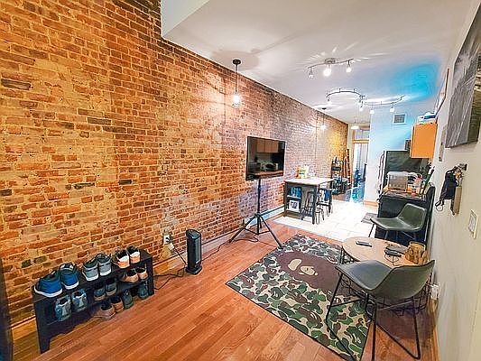 1st image of 2311 1st Ave APT 4N