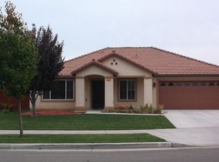 1371 Muscat Ct, Hanford, CA 93230
