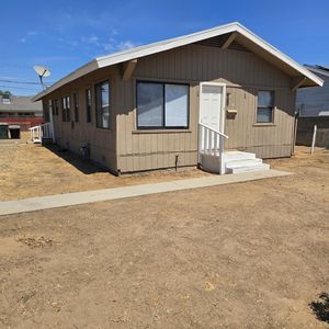 714 E Ivy St, Hanford, CA, 93230