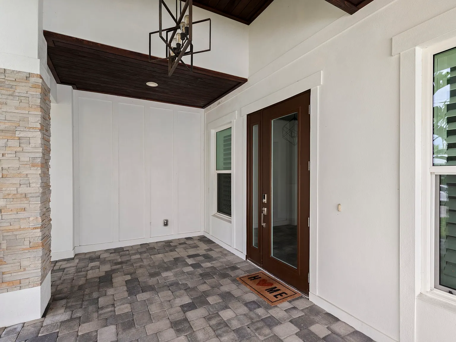 3 bed, 1708 sqft, $3,900 — Photo 3