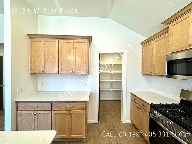 10512 NW 31st Pl — Photo 19