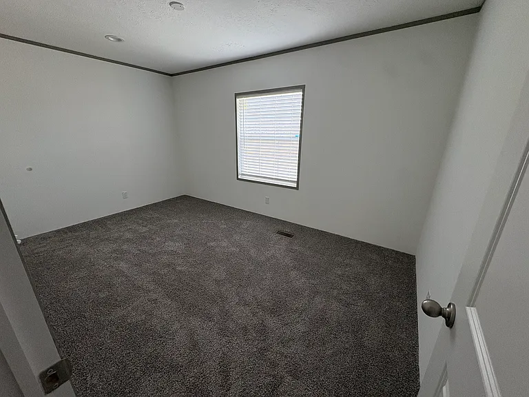 1438 Nathan Dr — Photo 19
