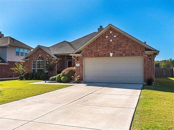 5th image of 218 Amber Oak Dr
