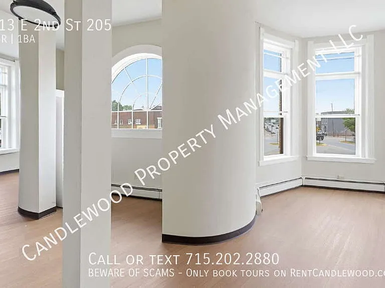713 E 2nd St #205 — Photo 7