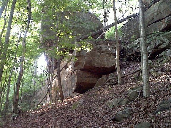 3/4 miles of cliffside. 
